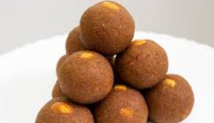 Amma's Special Healthy Ariyunda Recipe