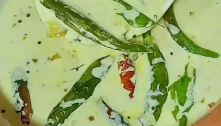 Easy Ozhichu Curry Recipe
